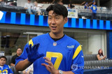 '북런던 개구리' 손흥민 깜짝 놀랐다! "토트넘 경기장 최곤 줄 알았는데 더 좋아"…어딜 갔길래 이렇게 감탄하나