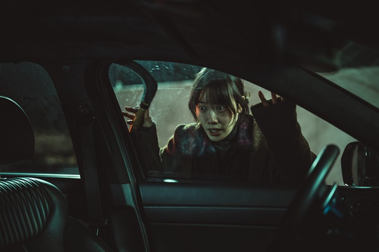 영화 '구원자' 김히어라