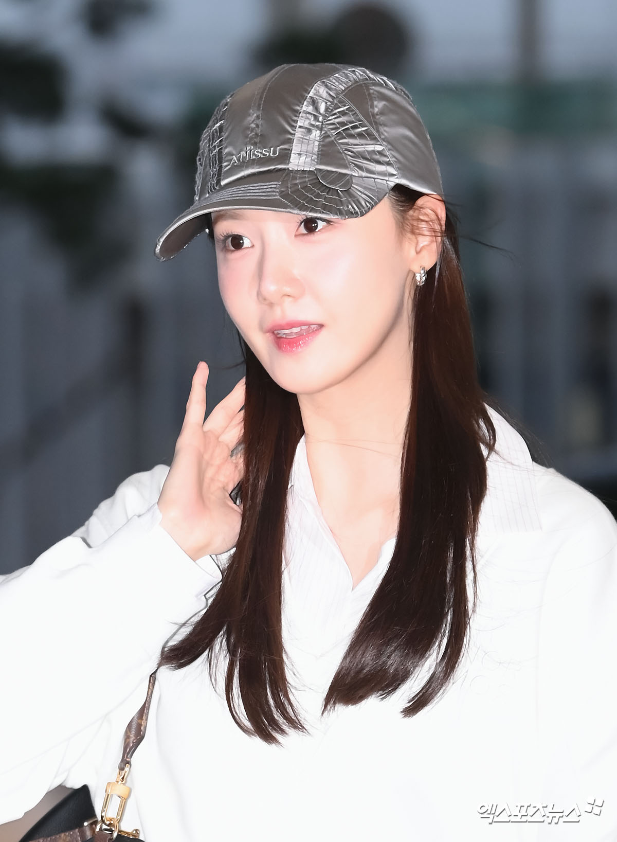 윤아 '당겨도 무결점'