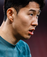 "손흥민 연봉 너무 높아, 안 깎으면 토트넘 못 온다" 단기 임대설에 반박…"토트넘이 SON 영입? 글쎄"