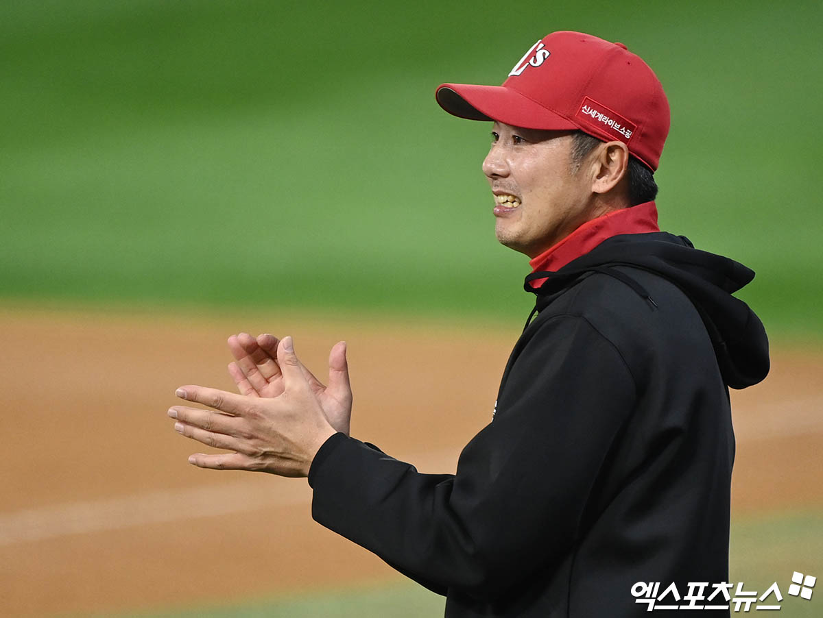 두산 베어스가 20일 구단 제21대 감독으로 김원형 전 SSG 랜더스 감독을 선임했다. 사진 엑스포츠뉴스 DB