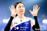 '진짜 은퇴' 김연경, 한국 배구 걱정 뿐…국대 성적 중요해, '12년 걸려도' 나아갈 장기 플랜 안 보여