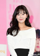 [단독] 오효주 아나운서, ♥2세 연하와 결혼 "3년 열애…자녀는 늦지 않게" (인터뷰)