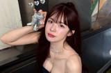 '허벅지 1티어' 치어리더 이다혜, 점점 아래로…로우라이즈 입고 과감 손짓