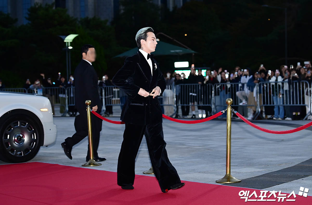 레드카펫 런웨이