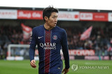 '아 이강인!' 핸드볼 파울→PK 헌납 '또 대형 실수'…상대 실축으로 간신히 위기 모면, 팀 대승에도 '평점 4' 혹평