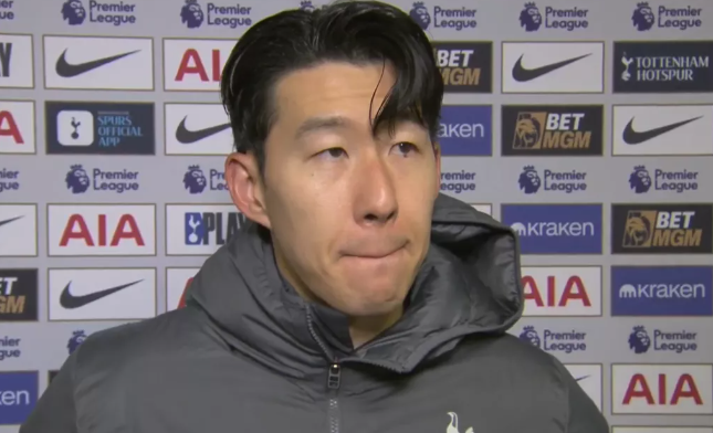 잉글리시 프리미어리그 토트넘 홋스퍼가 겨울에 손흥민(LAFC)을 절대 다시 데려와선 안 된다는 주장이 등장했다. 불과 3개월 전에 퇴단한 선수를 다시 데려오는 것은 난센스라는 얘기다. 영국 매체 'TBR 풋볼'은 28일 '토트넘 입장에서 손흥민을 다시 데려오고 싶은 유혹이 크겠지만, 이는 잘못된 선택일 것'이라고 강조했다. 매체는 이어 '토트넘이 1월에 손흥민을 임대 영입하는 것이 모두에게 윈윈(win-win)이라고 생각한다. 마음이 아닌 머리로 생각하면 좋은 아이디어가 아니라는 것을 깨닫게 된다'고 했다. 토트넘 홋스퍼