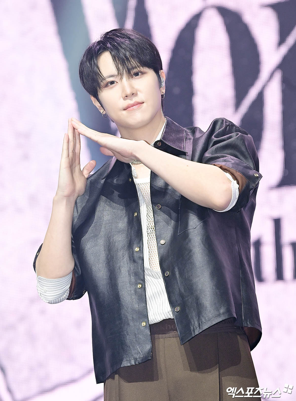 위아이 김동한.