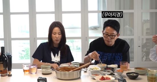 김지민, 김준호. 사진=유튜브 채널 '준호 지민' 영상 캡처