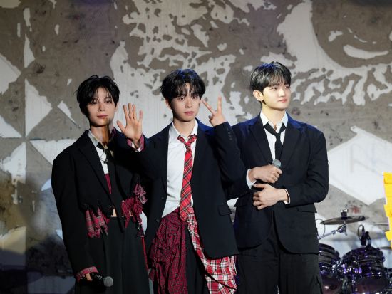 루시 신예찬, 최상엽, 조원상(왼쪽부터)