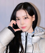 에스파 윈터 '볼하트에 심쿵'[엑's HD포토]