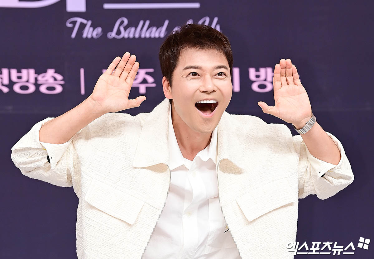 엑스포츠뉴스 DB - 전현무