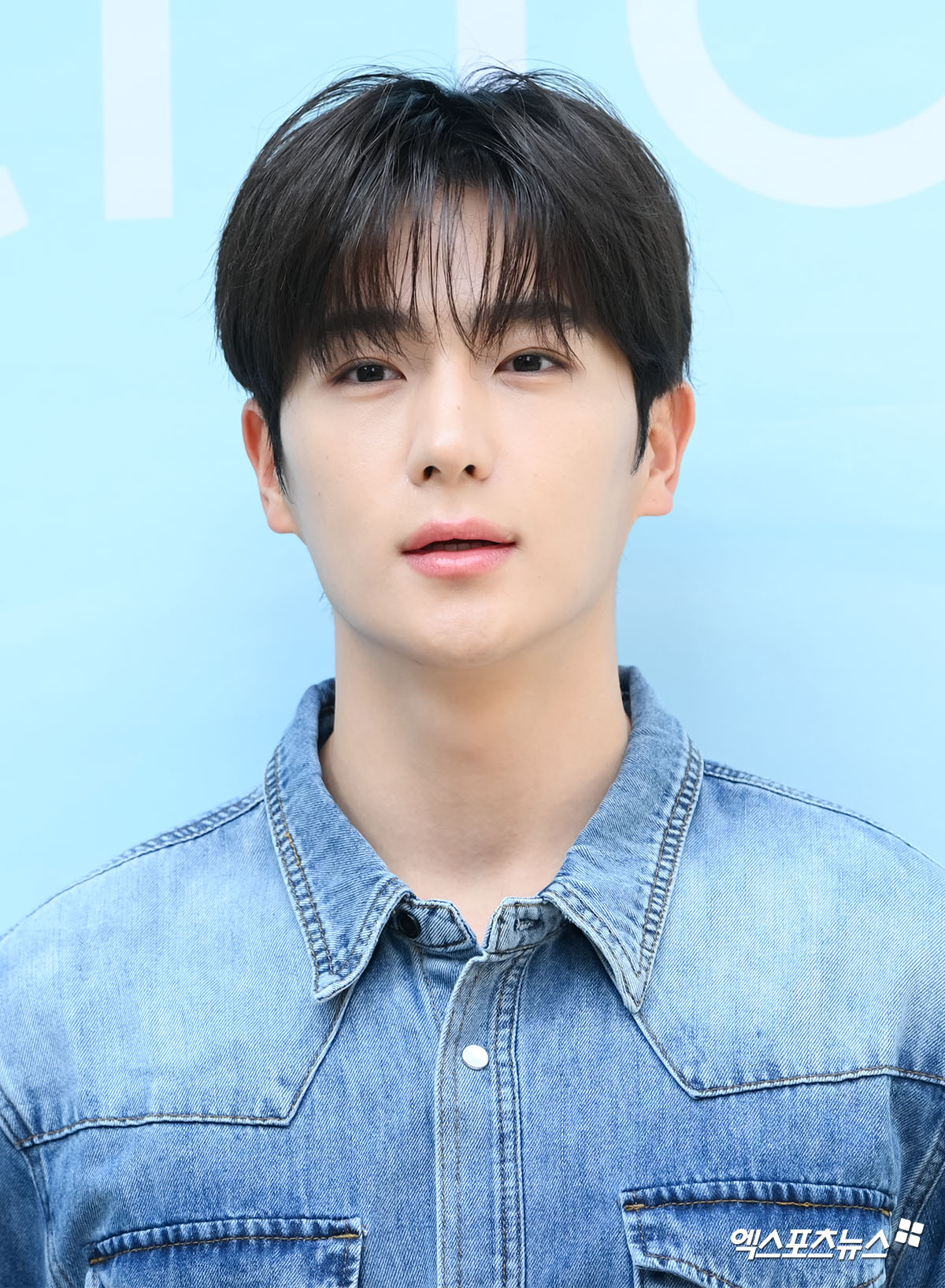 현재 '클로즈업 부르는 잘생김'