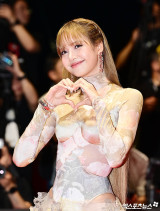 블랙핑크 리사, 디즈니 공주 되나…'라푼젤' 후보 거론 "논의 중" [엑's 이슈]