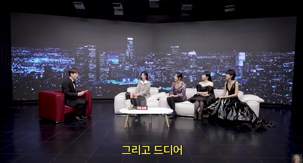 유튜브 채널 '공부왕 찐천재 홍진경'