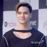 '틴탑 출신' 방민수 "진짜 돈 못 받았던 애들"…하니·유노윤호 저격 후 '아이돌 노조' 위원장 [엑's 이슈]