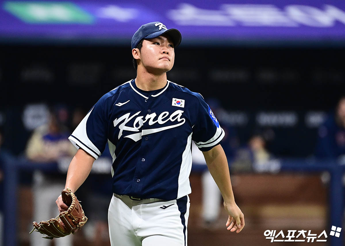 정우주가 9일 서울 고척스카이돔에서 열린 '2025 네이버 K-베이스볼 시리즈(K-BASEBALL SERIES NAVER)' 체코와의 두 번째 평가전에 등판, 1.1이닝 무실점으로 호투했다. 사진 김한준, 박지영 기자