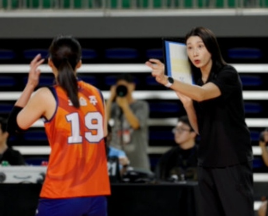 엑스포츠뉴스 이미지: 김연경과 표승주 관련 보도