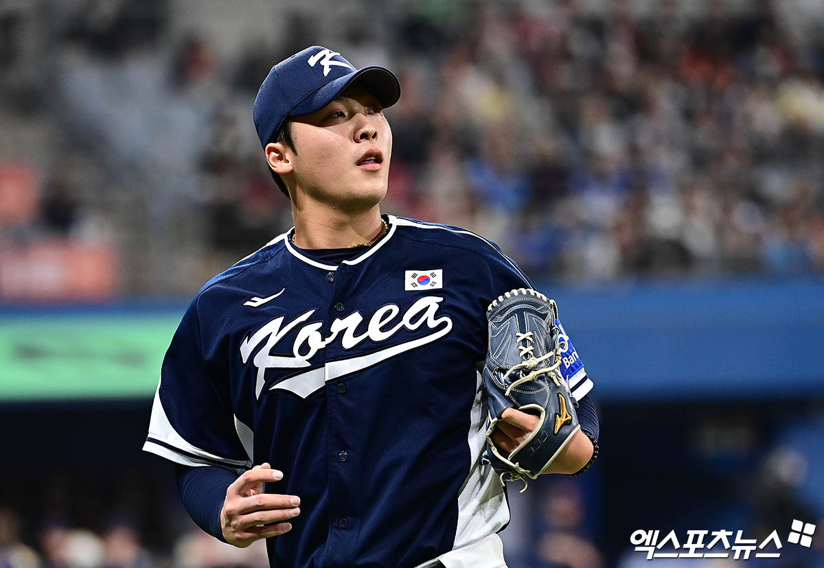 이민석(롯데 자이언츠)이 9일 서울 고척스카이돔에서 열린 '2025 네이버 K-베이스볼 시리즈(K-BASEBALL SERIES NAVER)' 체코와 두 번째 평가전에서 2이닝 무실점으로 호투했다. 사진 엑스포츠뉴스 DB