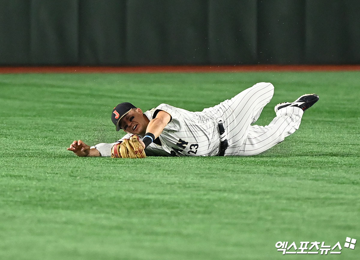 2023 월드베이스볼클래식(WBC)에서 일본 국가대표로 참가, 우승 주역으로 활약했던 라스 눗바(세인트루이스 카디널스)가 지난 10월 수술 여파로 내년 3월 2026 WBC 출전이 어려워 졌다. 사진 엑스포츠뉴스 DB