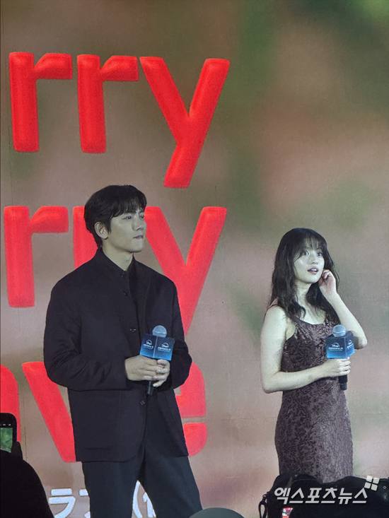 지창욱, 마오 이마다. 사진=이예진 기자