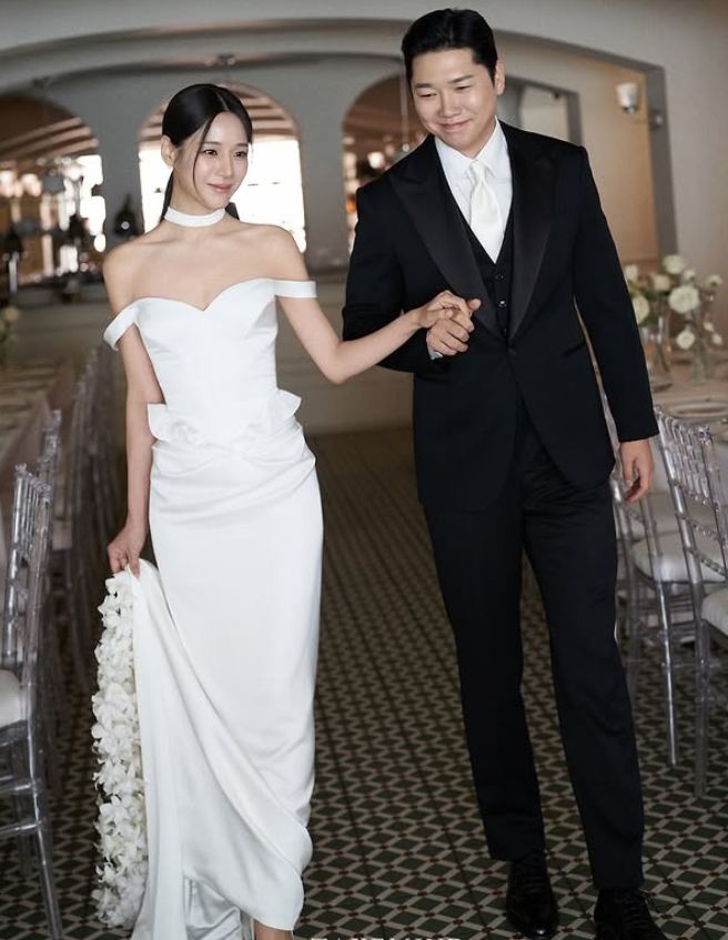 22기 옥순, 경수 웨딩화보