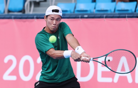 일본 아리아케 테니스파크에서 열린 예선 1라운드(64강)에서 이덕희 선수의 경기 모습(2)