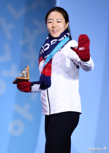 이상화 500m 세계기록, 정확히 12년 만에 같은 장소에서 깨졌다…"그의 레이스 수백 번 돌려봤다"