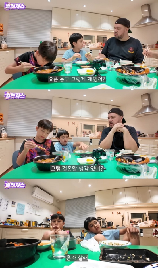 샘 해밍턴, 윌리엄, 벤틀리 가족