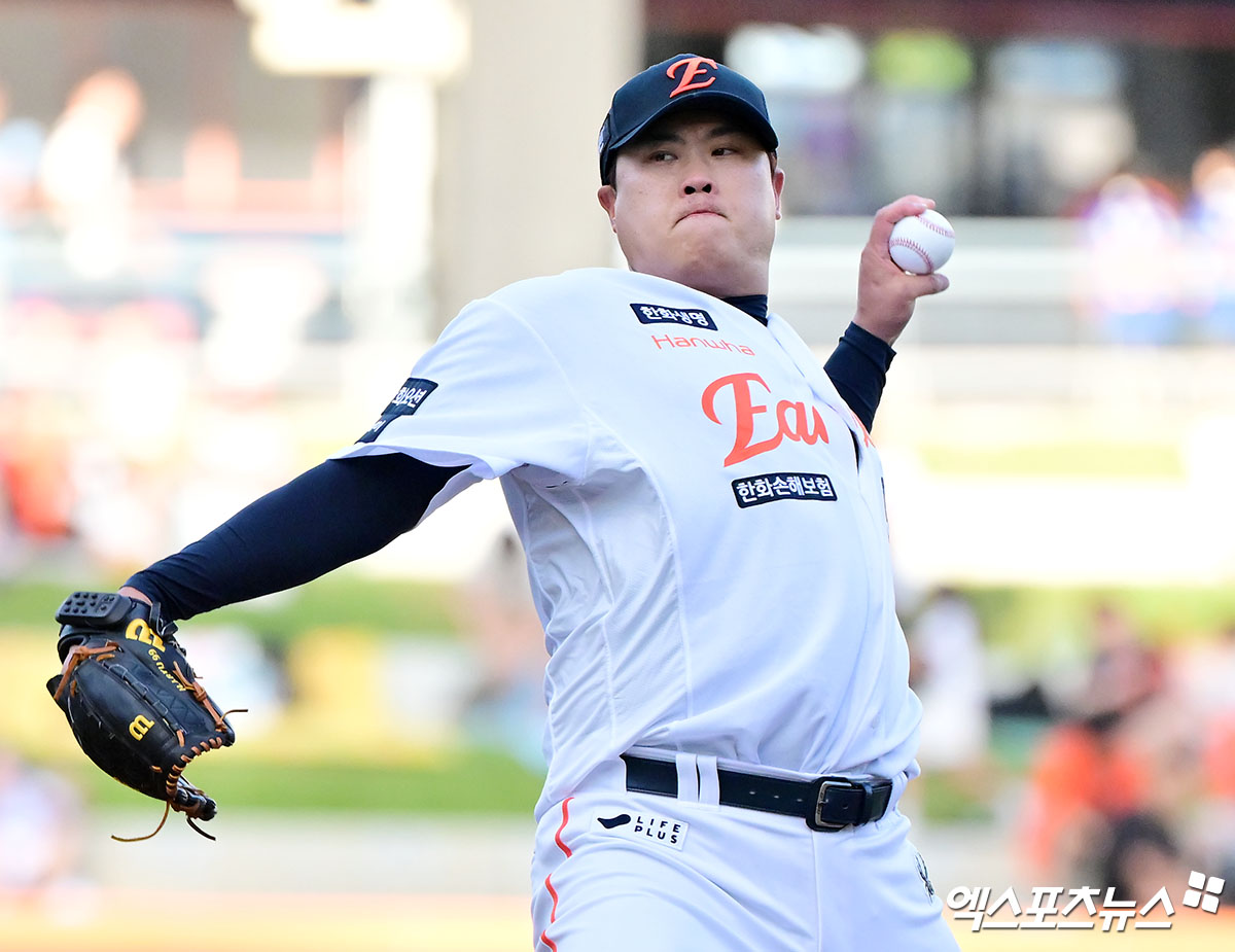 대만 언론이 한화 이글스 류현진이 내년 3월 열리는 2026 월드베이스볼클래식(WBC) 한국 야구 대표팀 최종 엔트리 합류 여부에 주목하고 있다. 사진 엑스포츠뉴스 DB