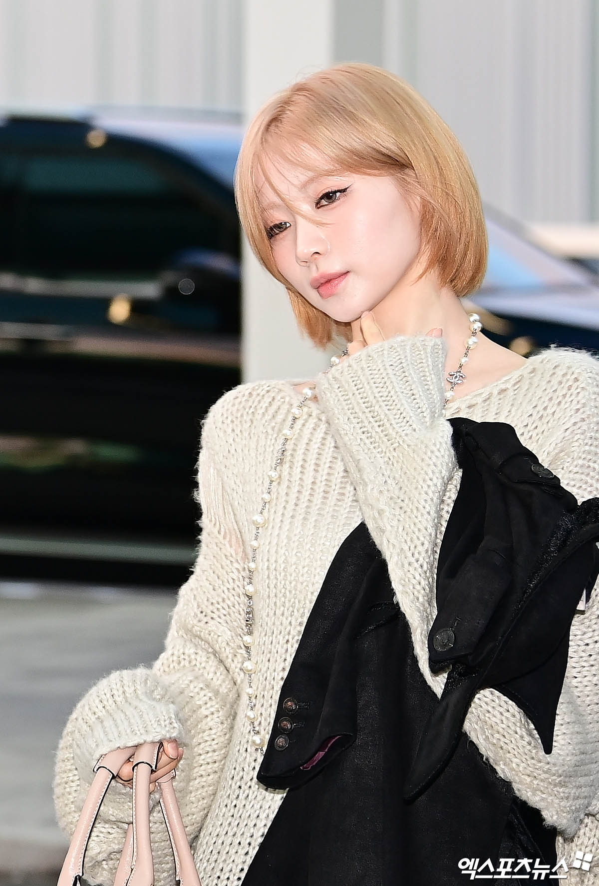 아사, 단발 여신