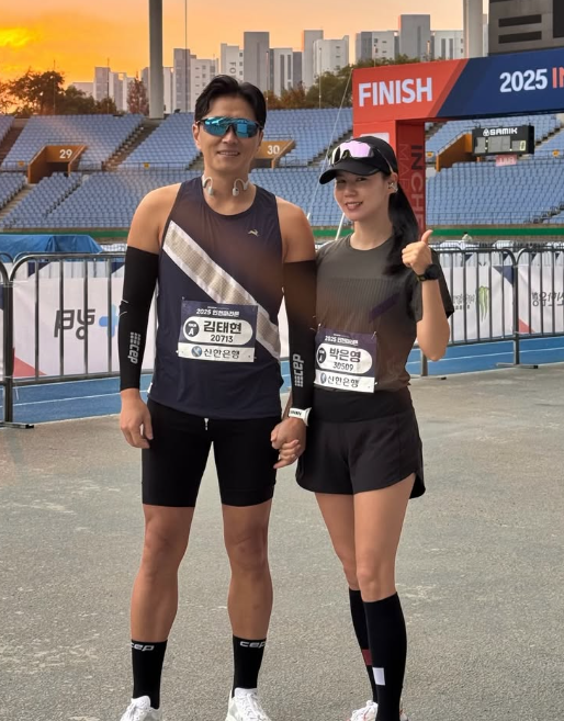 진태현, 박시은 부부. 사진=진태현 SNS