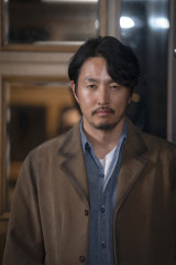 '메타포 있는 코미디 영화' 왜 안 돼?…김석 감독 '정보원'은 선물 [엑's 인터뷰②]