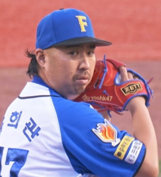 유희관, 스튜디오C1