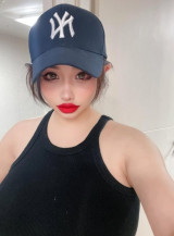 박봄, '치료 전념' 중에도 멈추지 않는 셀카…기다리는가? 나도 생존 신고 [★해시태그]