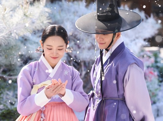 '이강에는 달이 흐른다' 스틸컷