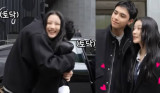 김유정x김도훈, 이러니 첫 ♥열애설 나지…껴안고 달달+장꾸美 "삶의 이유" 막촬 영상보니 [엑's 이슈]