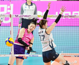 이다현 ‘이동 공격’[포토]