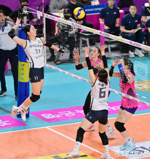 김세빈 ‘빠른 속공’[포토]