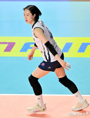 교체투입 된 황연주[포토]