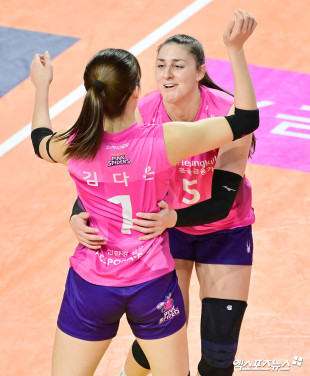 피치 ‘5세트 가자’[포토]