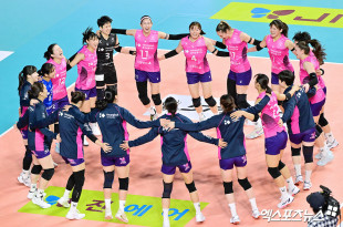 흥국생명 ‘믿을 수 없는 역전승’[포토]