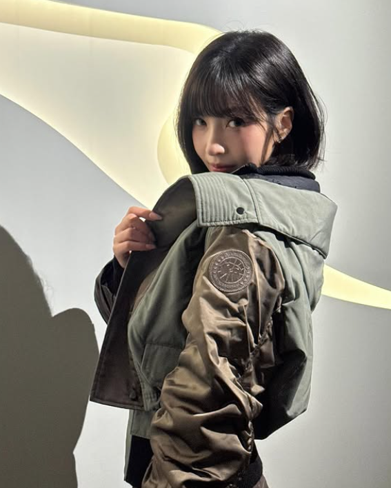 조이, 프로페셔널한 포즈