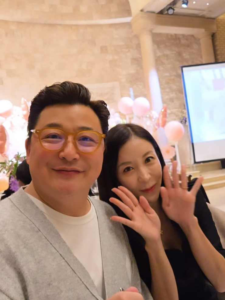 윤해영 SNS, 윤정수-원진서.