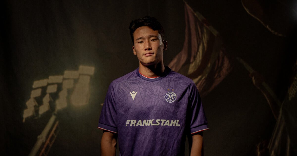 국가대표 풀백 이태석이 소속팀 아우스트리아 빈에서 환상적인 프리킥으로 시즌 2호골을 신고했다. 이태석은 7일(한국시간) 오스트리아 볼프스베르크의 라반탈 아레나에서 열린 볼프스베르거와의 2025-2026시즌 오스트리아 분데스리가 16라운드 원정 경기에서 0-2로 뒤지던 후반 28분 추격골을 터뜨렸다. SNS