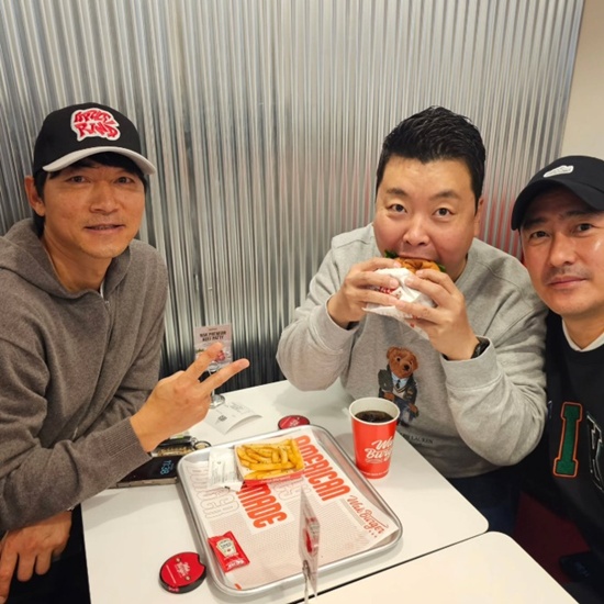 정호영 김남일 안정환