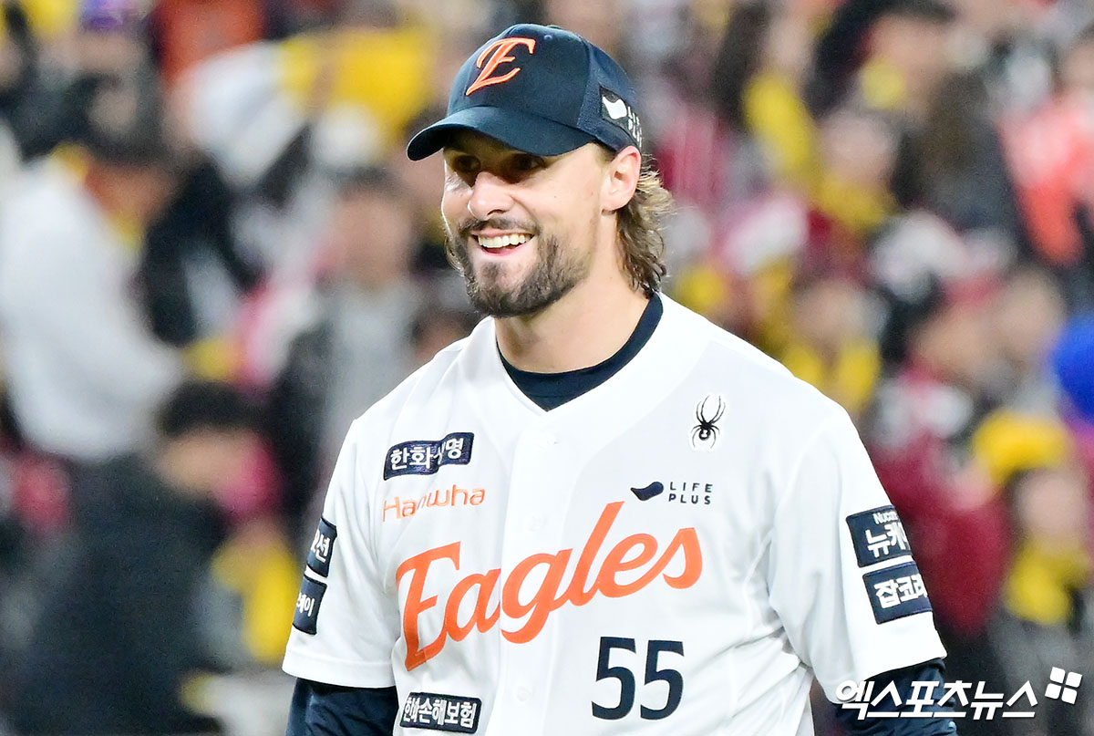 2025시즌 한화 이글스의 통합 준우승을 견인했던 외국인 투수 라이언 와이스. 사진 엑스포츠뉴스 DB