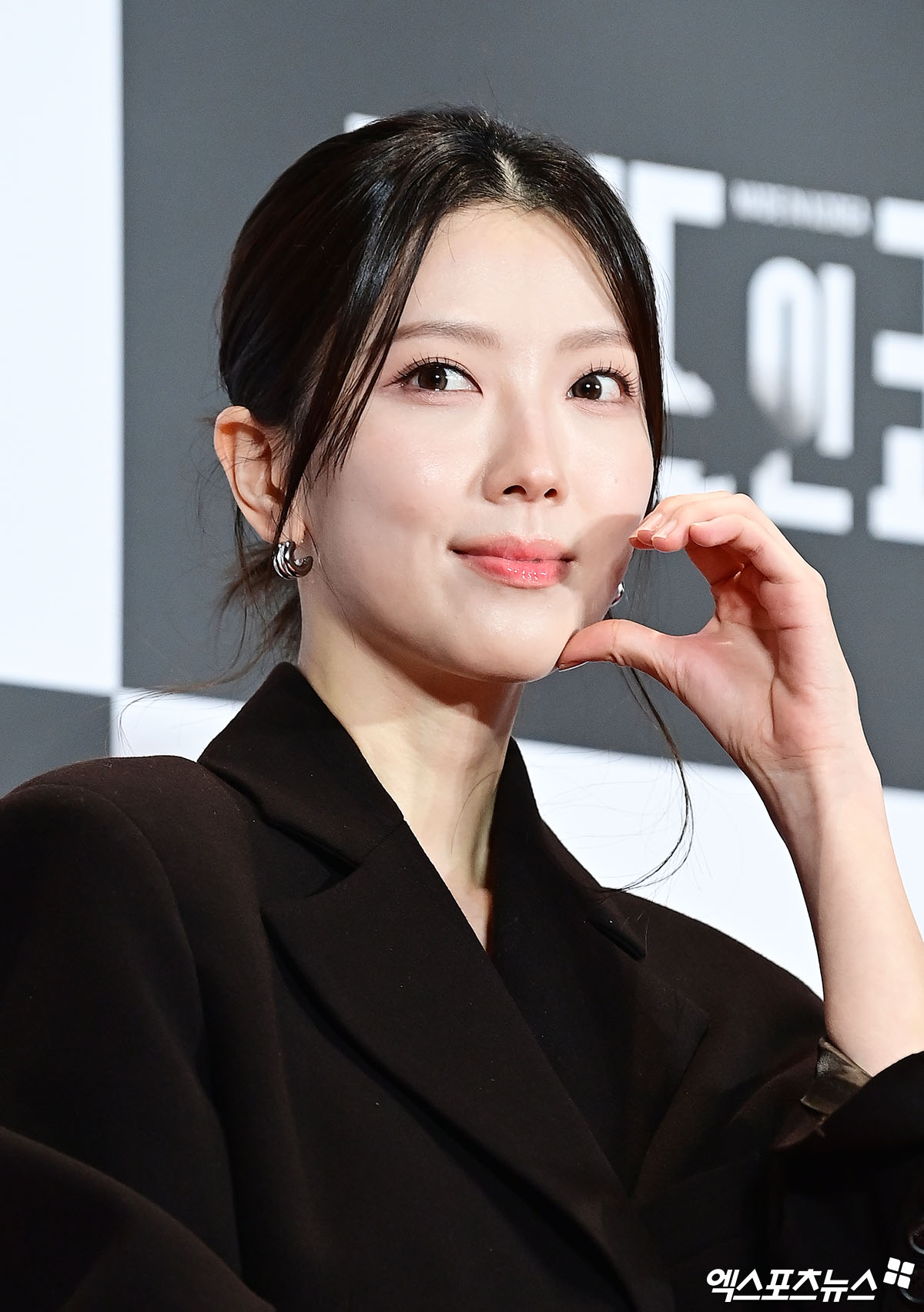 시선 사로잡는 청순미