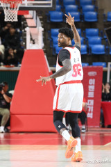 먼로 '시원하게 쏘잖아'[포토]