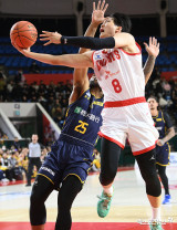 안영준 '안으로 파고들어'[포토]